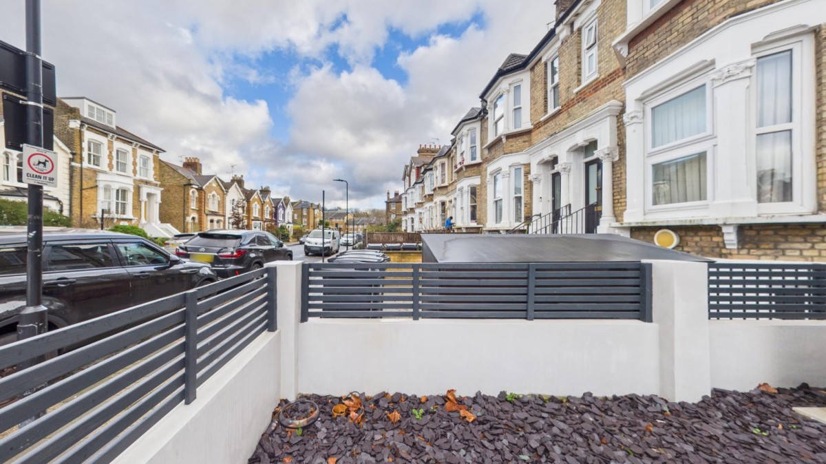 Grayling Road, London, N16