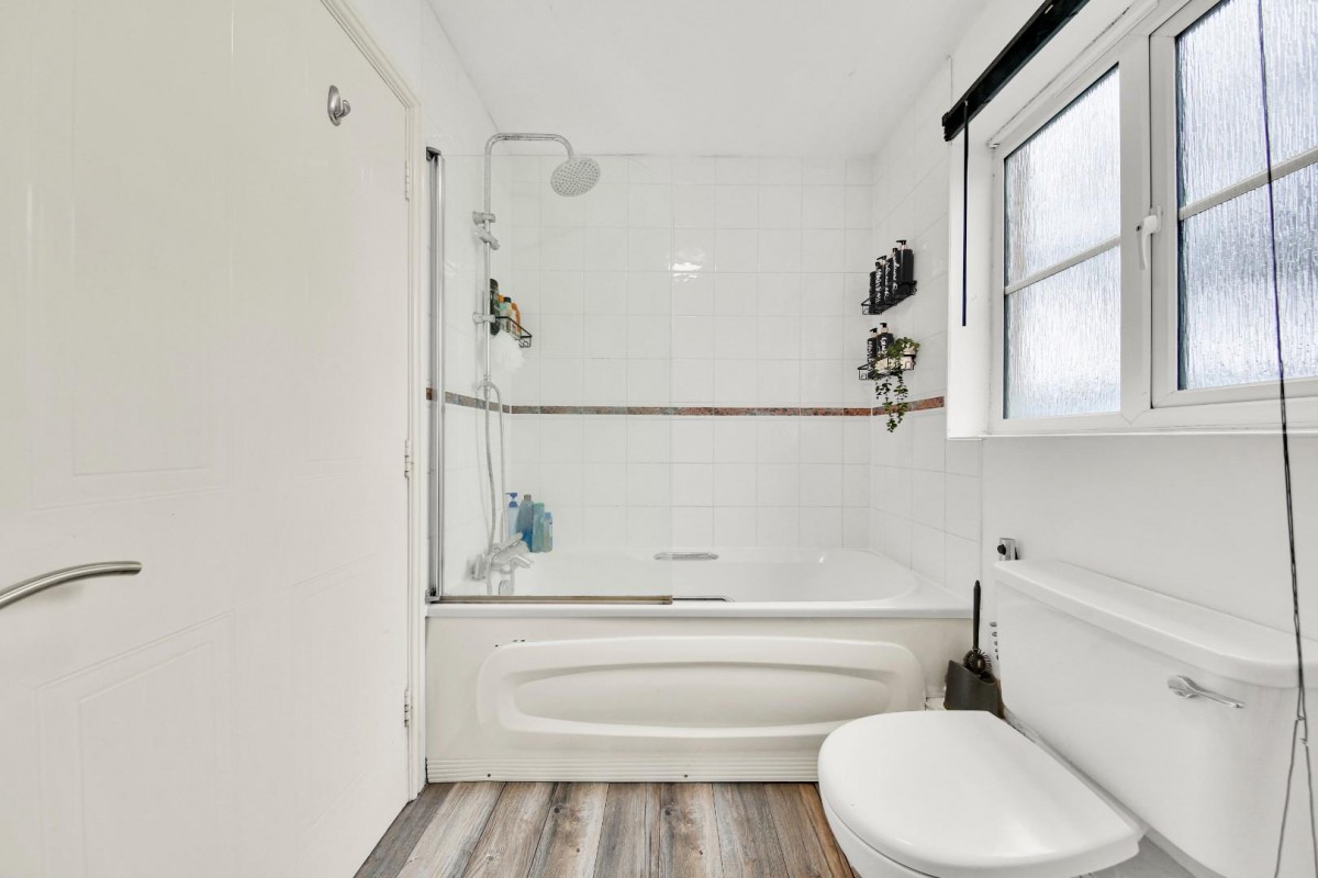 Ridley Close, Barking, IG11