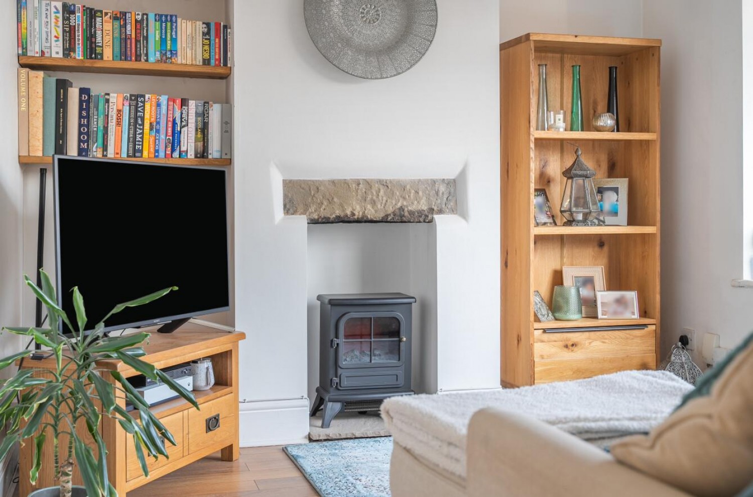 Hawkswood Crescent, Leeds, LS5