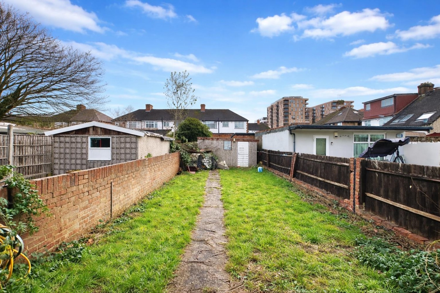 St. Anselms Road, Hayes, UB3 1SB