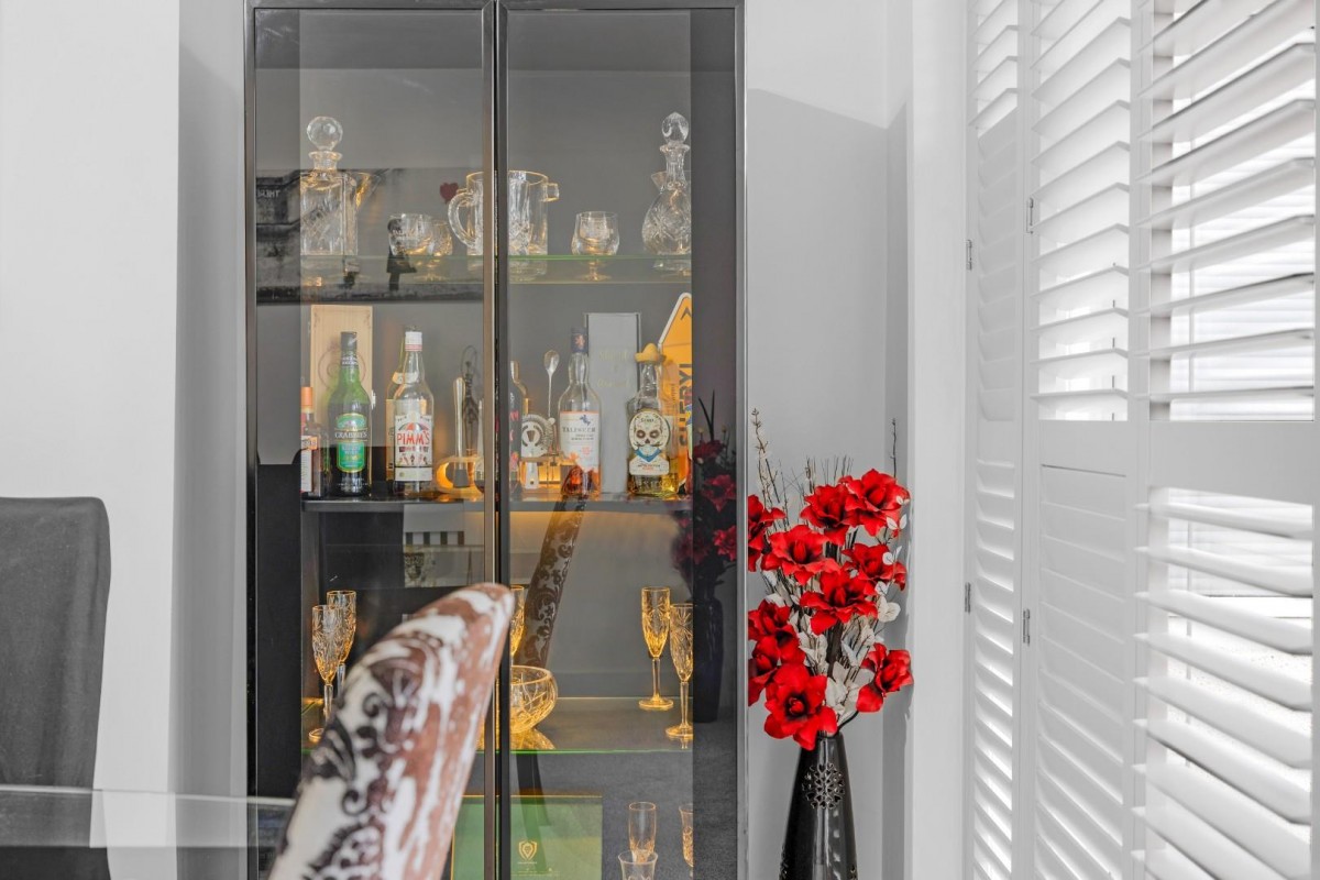 Valley Road, Bristol