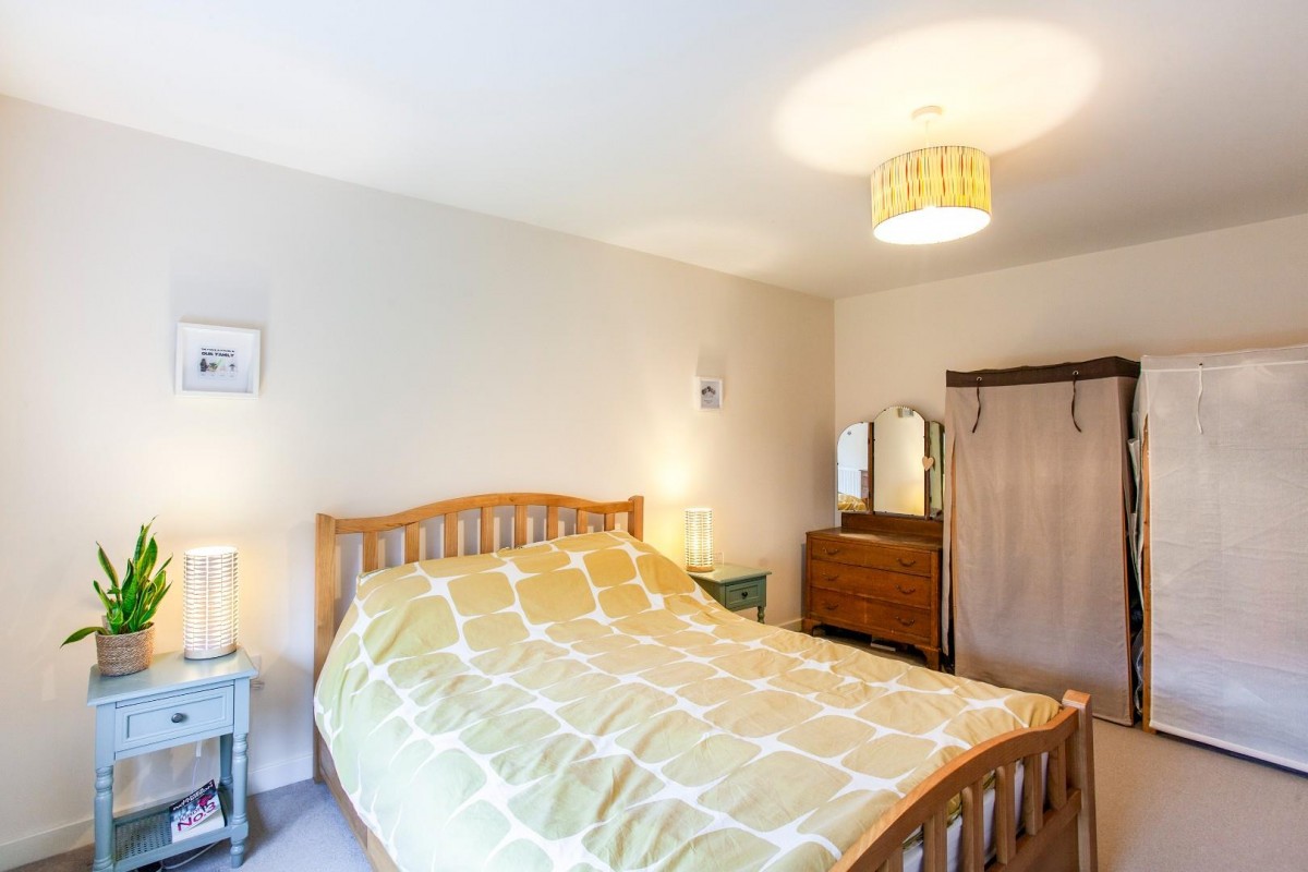 Longley Avenue West, Sheffield