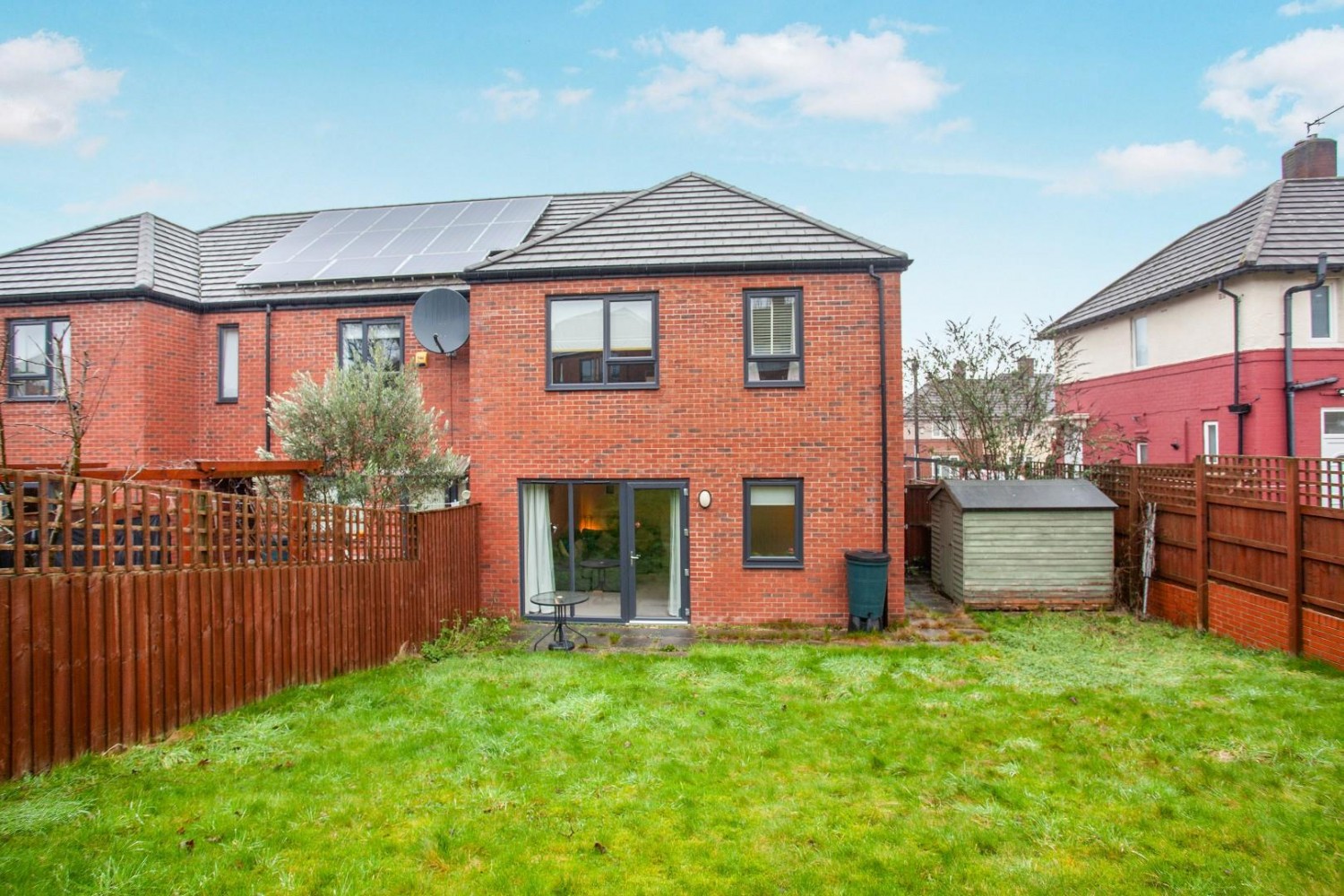 Longley Avenue West, Sheffield