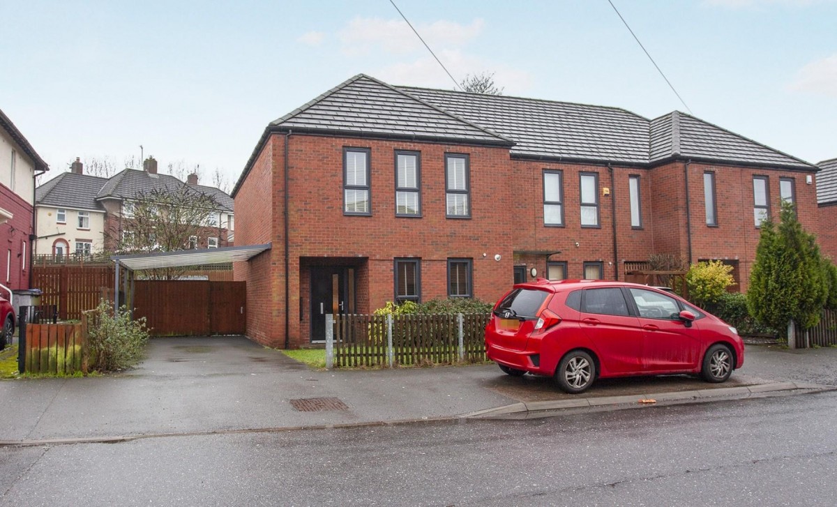 Longley Avenue West, Sheffield