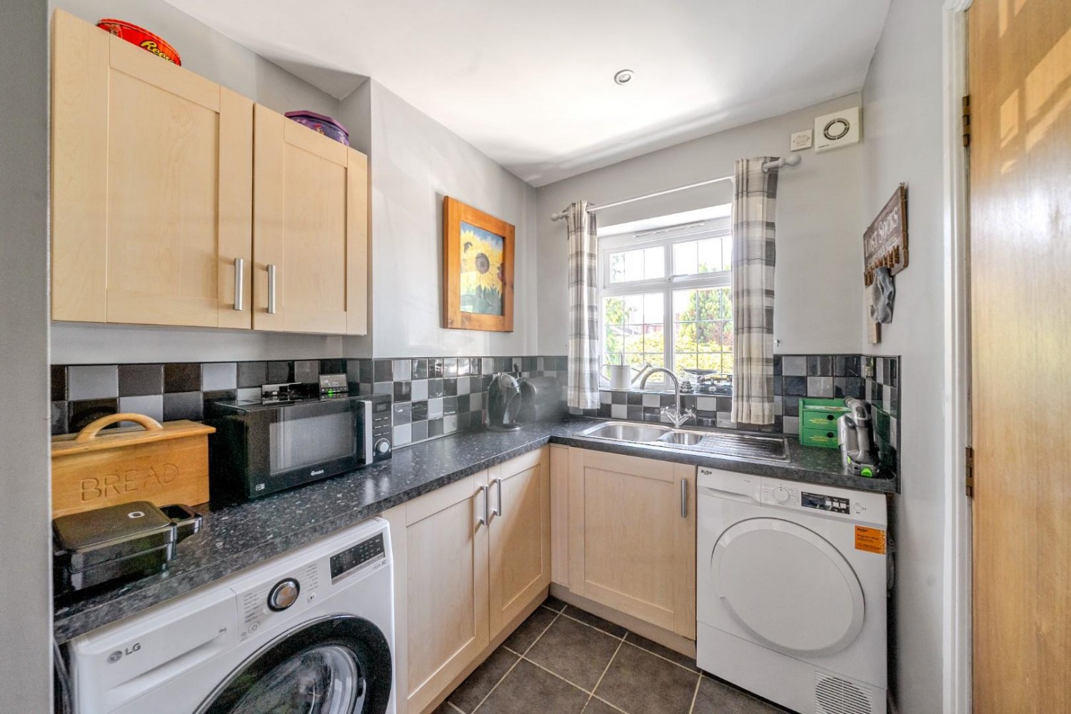 Golf Links Crescent, Tadcaster, North Yorkshire