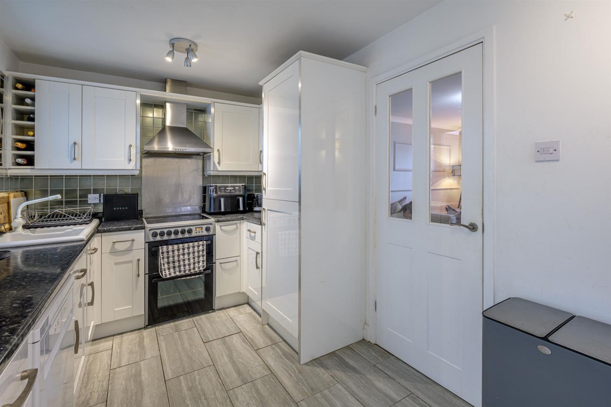 Fitzgerald Place, Brierley Hill, DY5 2SZ