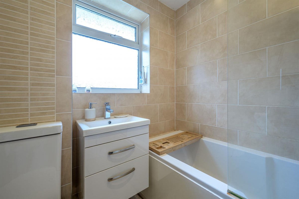 Fitzgerald Place, Brierley Hill, DY5 2SZ