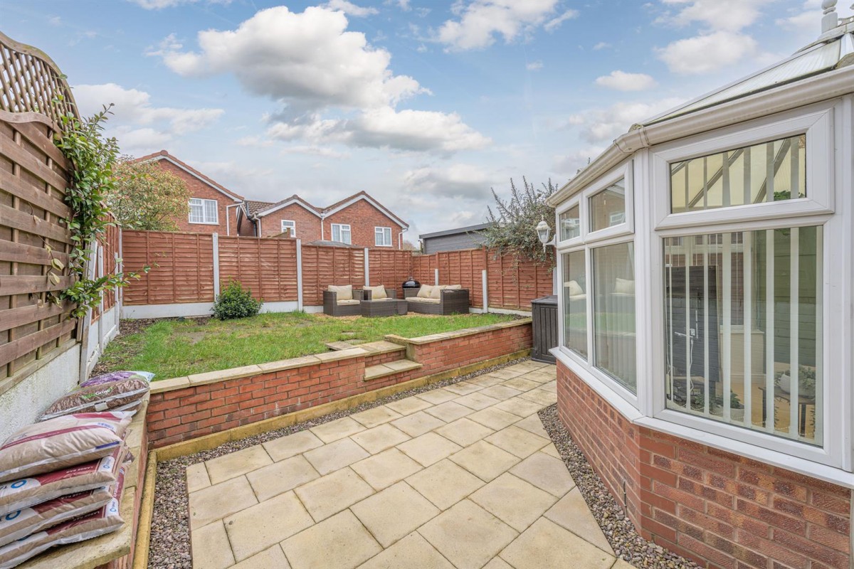 Fitzgerald Place, Brierley Hill, DY5 2SZ