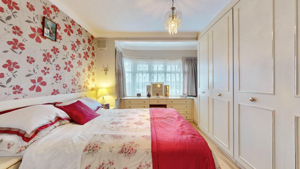 Canon Avenue, Chadwell Heath, RM6