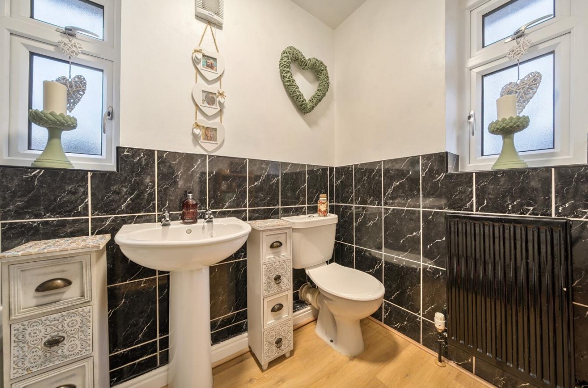 Parkstone Green, West Park, LS16