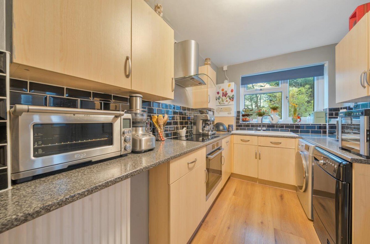 Parkstone Green, West Park, LS16