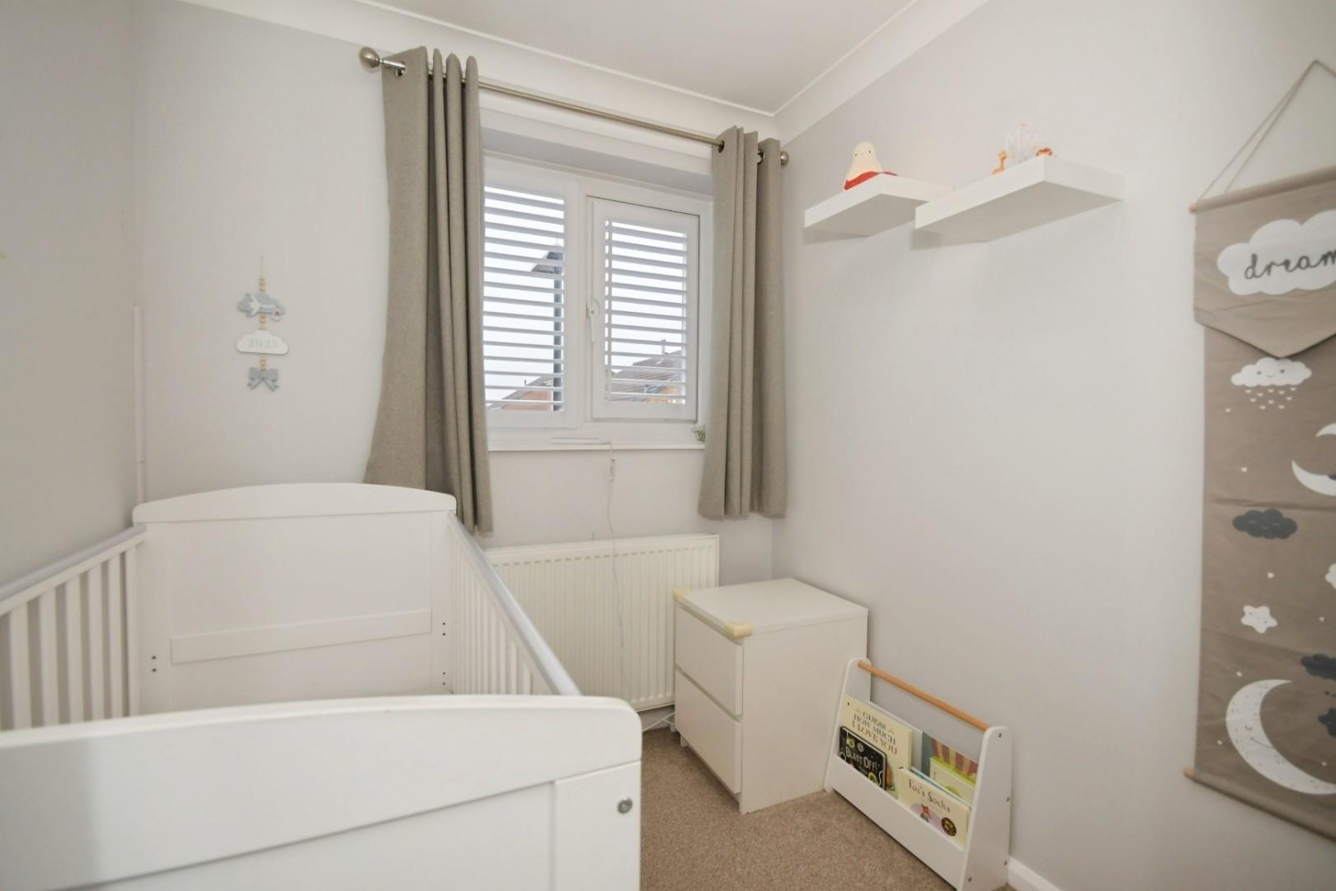 Crestwood Court, Sheffield Lane Top, S5