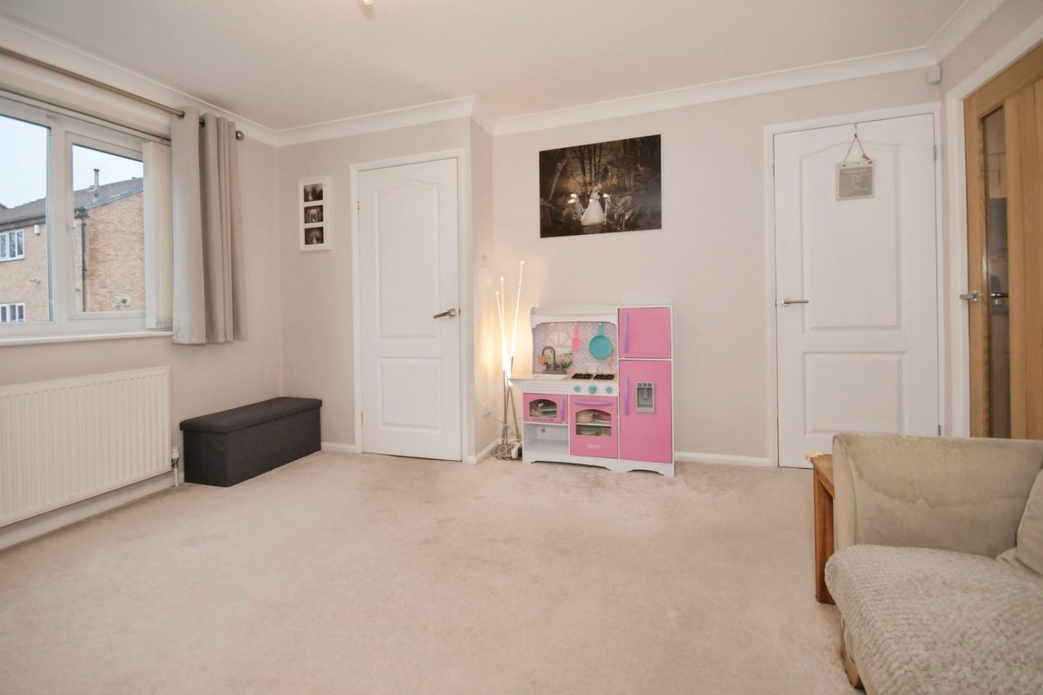 Crestwood Court, Sheffield Lane Top, S5