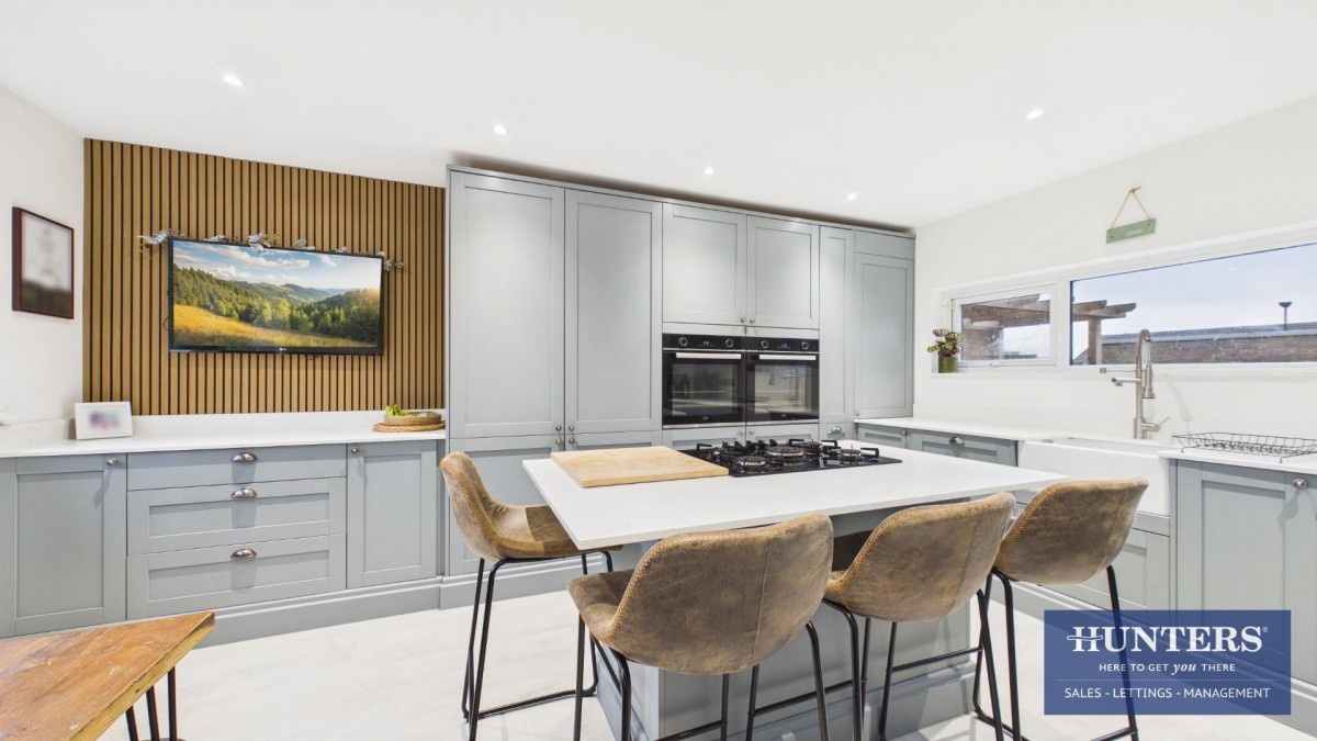 High Croft, Washington