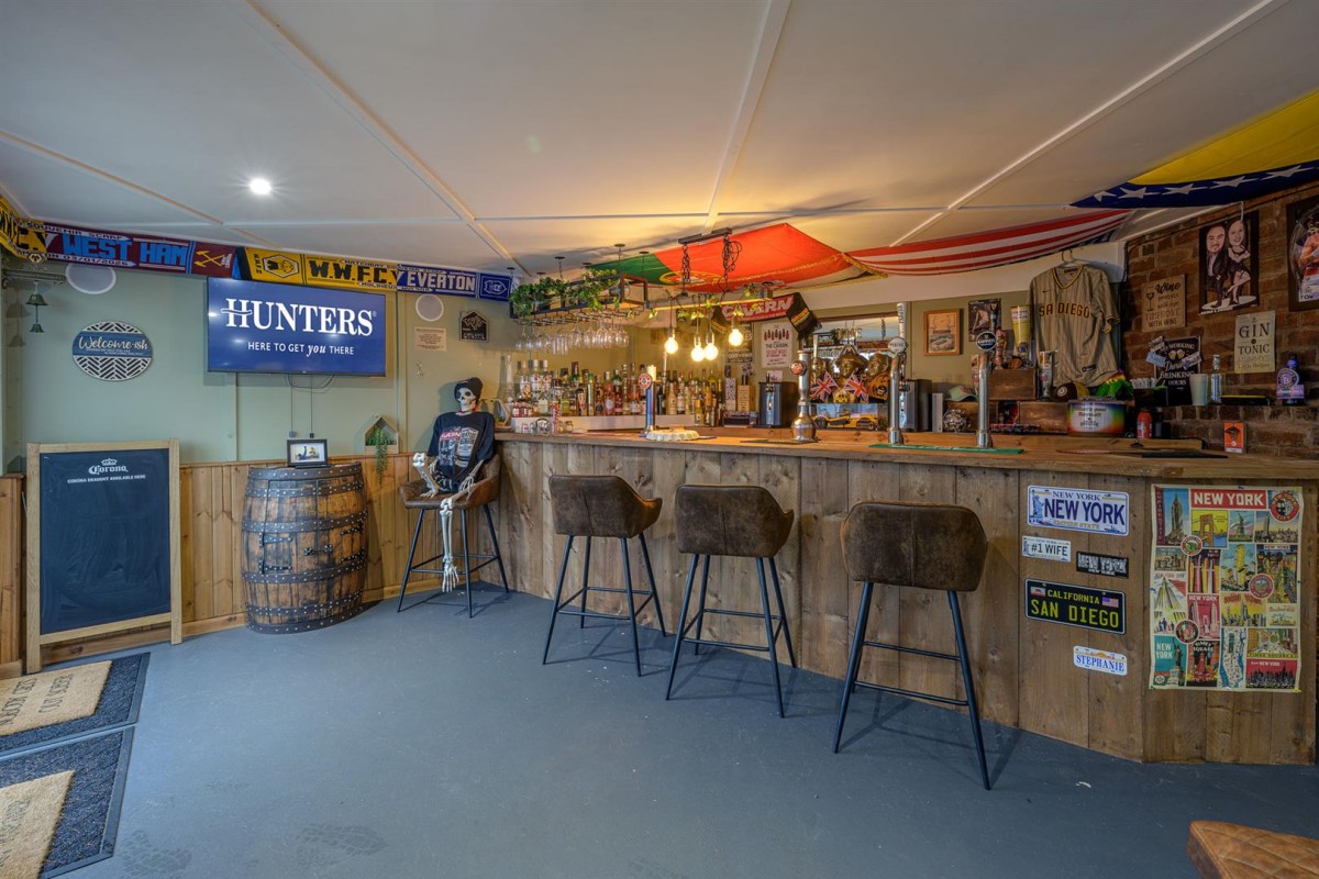 Gerald Road, Stourbridge, DY8 4SA