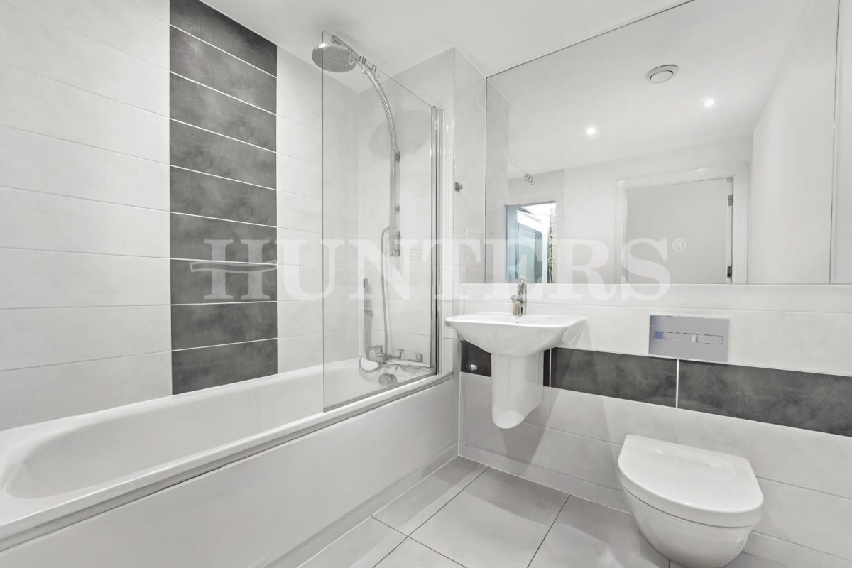 Lapwing Heights, Waterside Way, N17