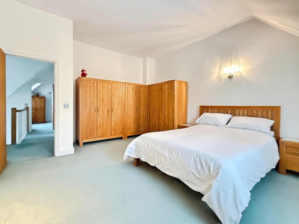 Ash Close, Kings Stanley, Stonehouse