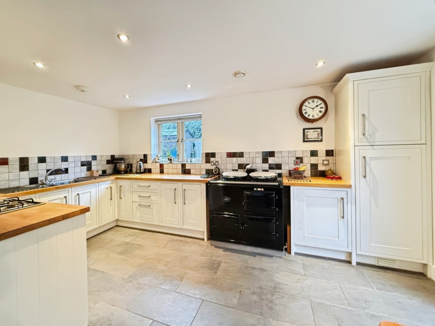 Ash Close, Kings Stanley, Stonehouse