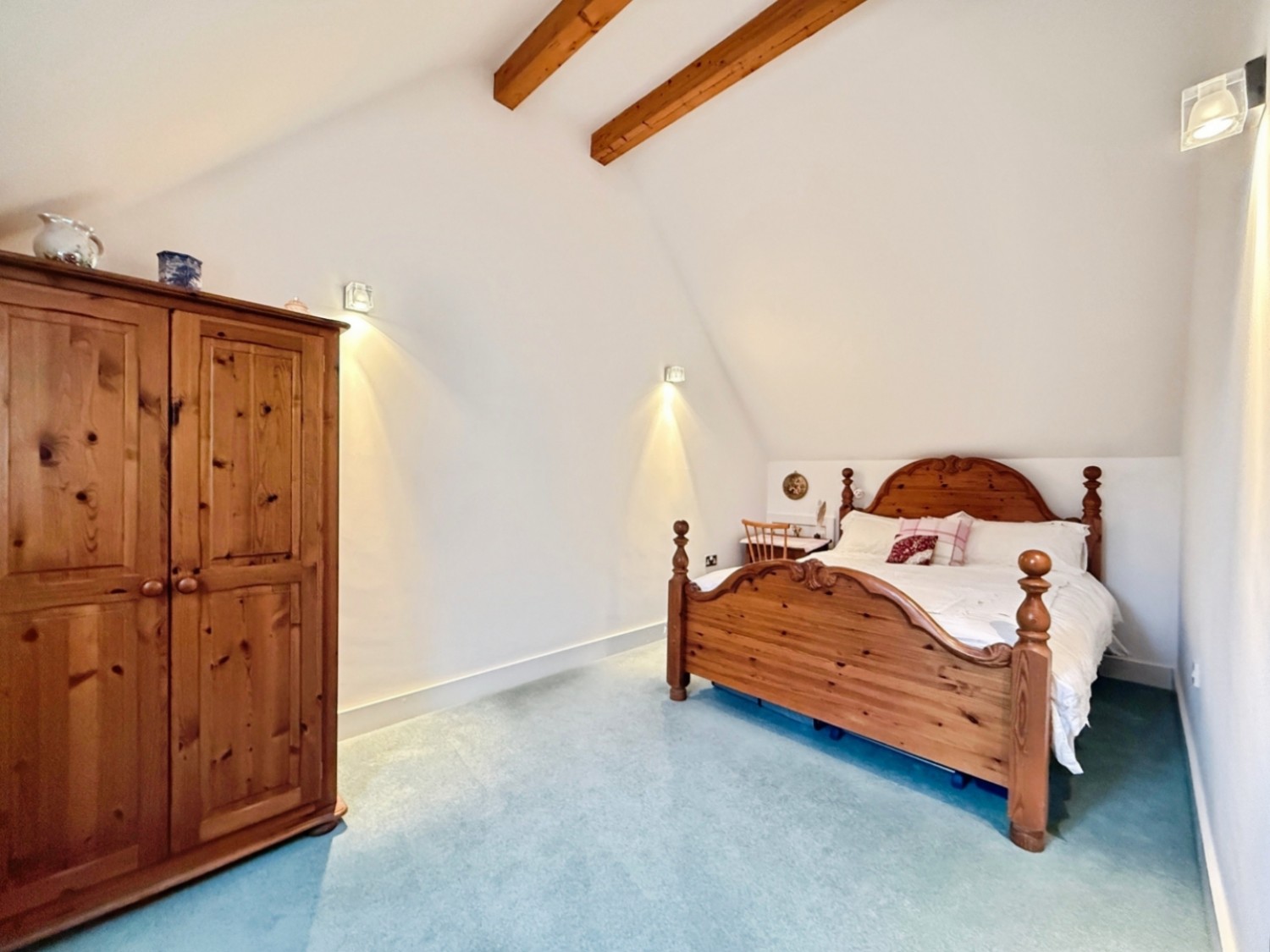 Ash Close, Kings Stanley, Stonehouse