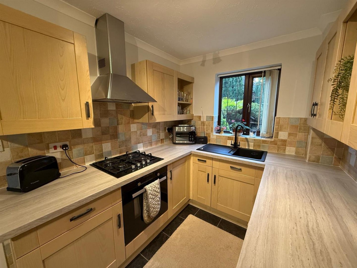 Bramble Close, Cradley Heath, B64 5QQ