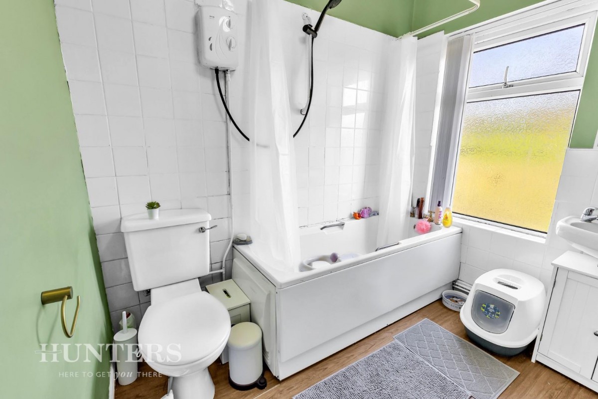 Clovelly Avenue, Hollins, Oldham