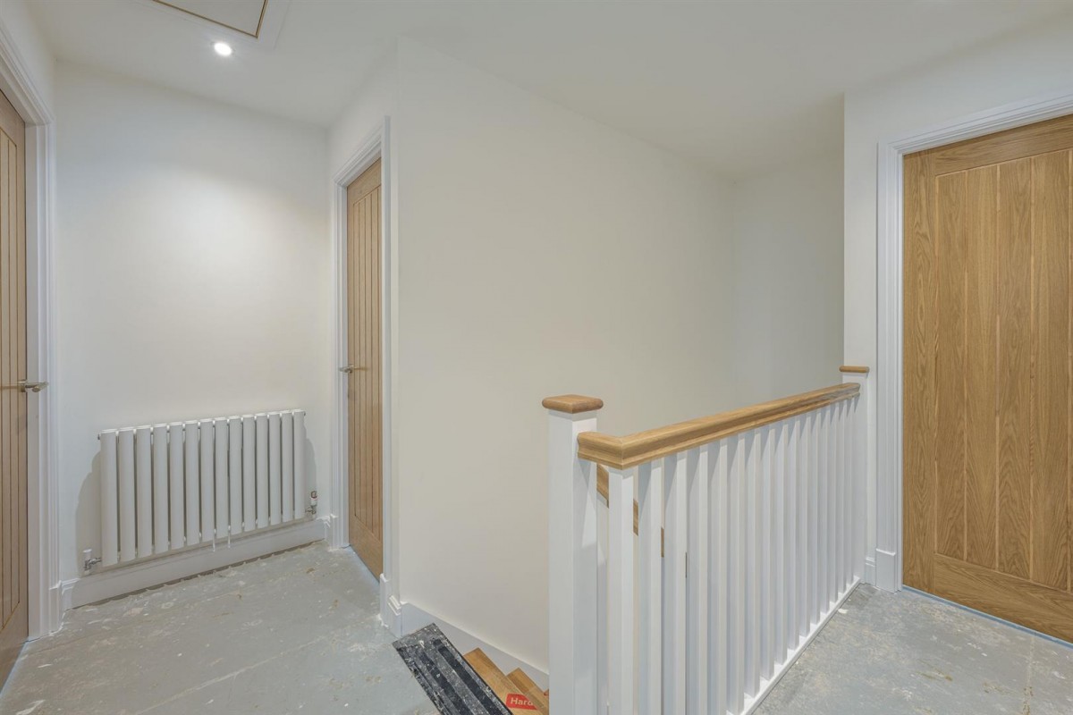 Richmond Park, Kingswinford, DY6 9AA