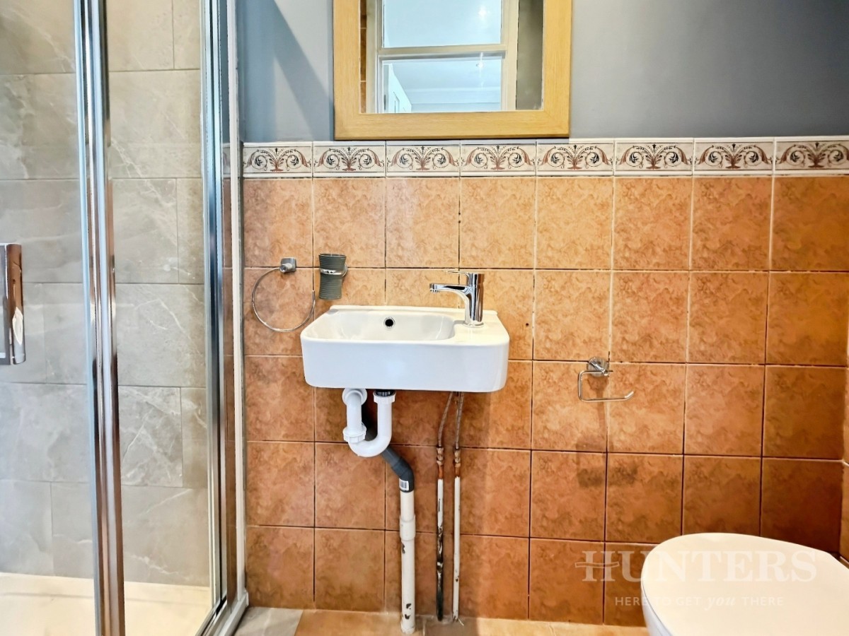 Carshalton Road, Sutton