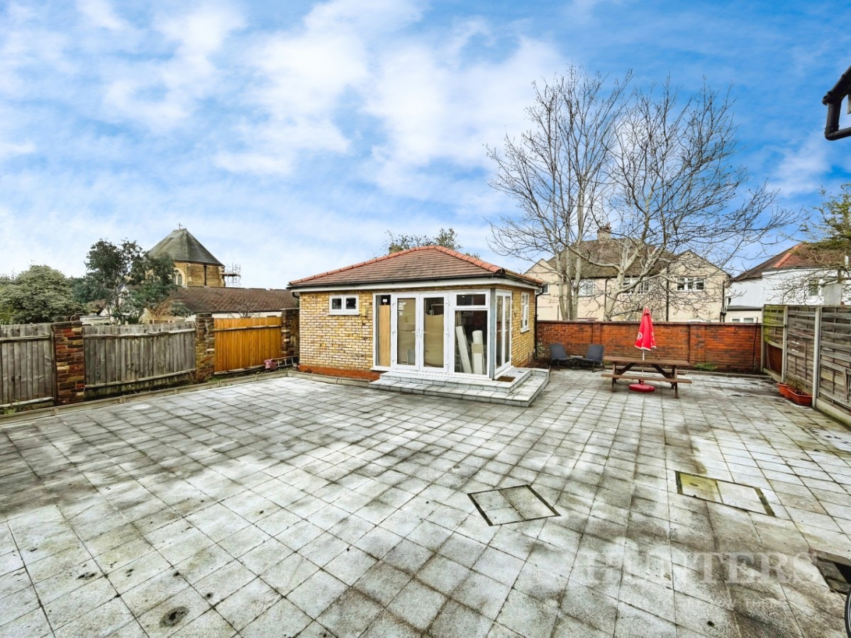 Carshalton Road, Sutton