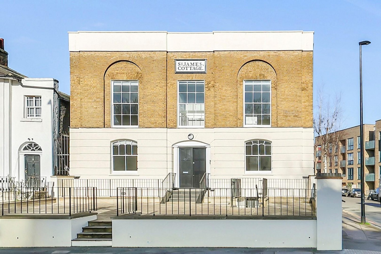 New Cross Road, London, SE14