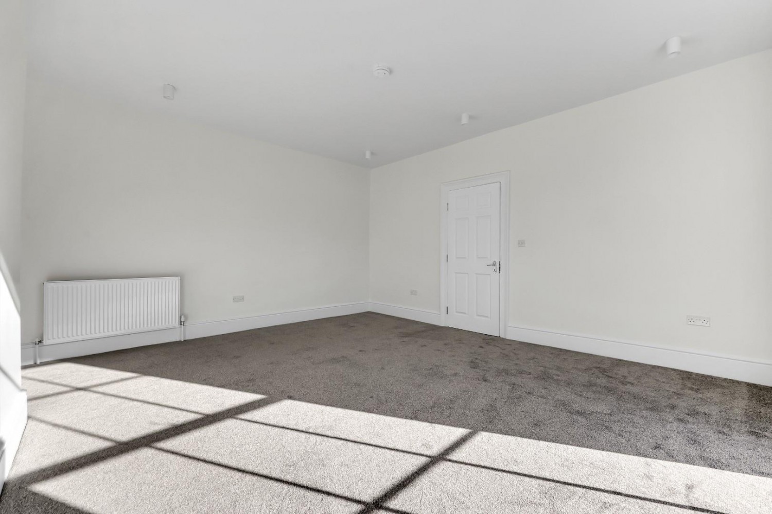 New Cross Road, London, SE14