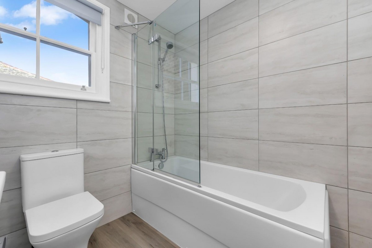 New Cross Road, London, SE14