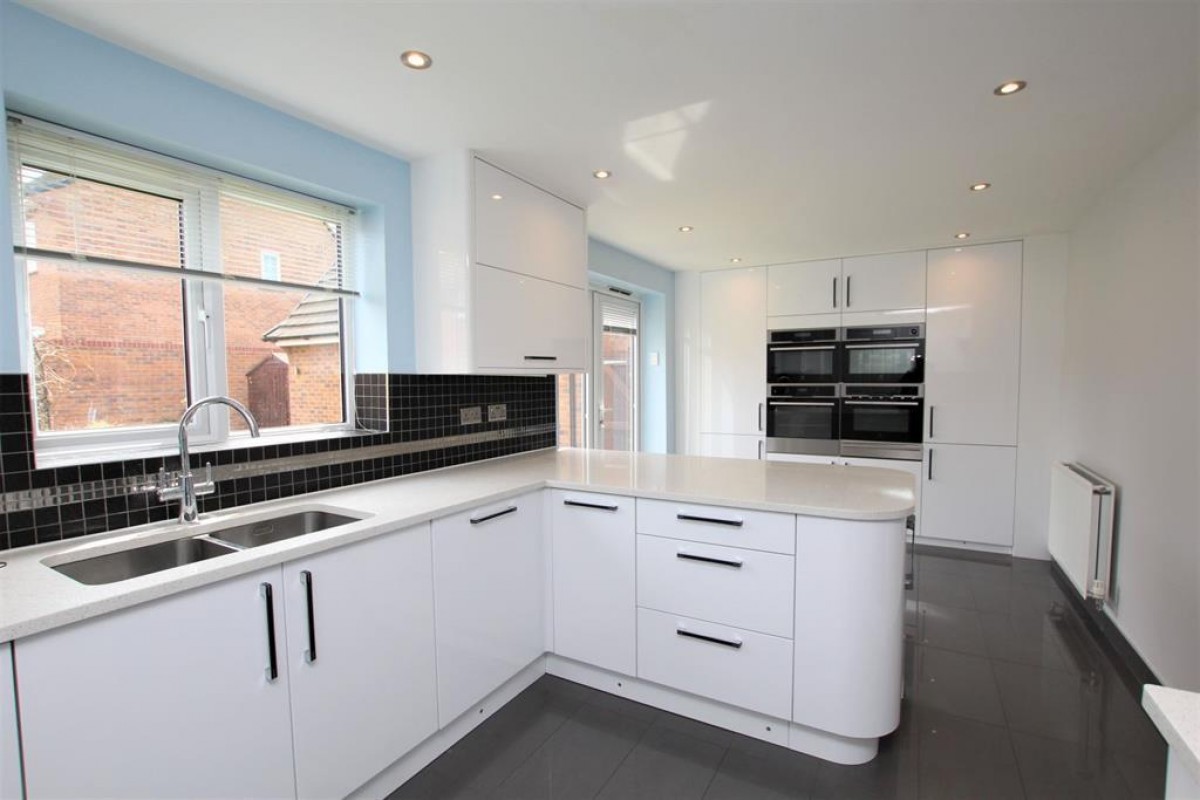 Clay Avenue, Stewartby