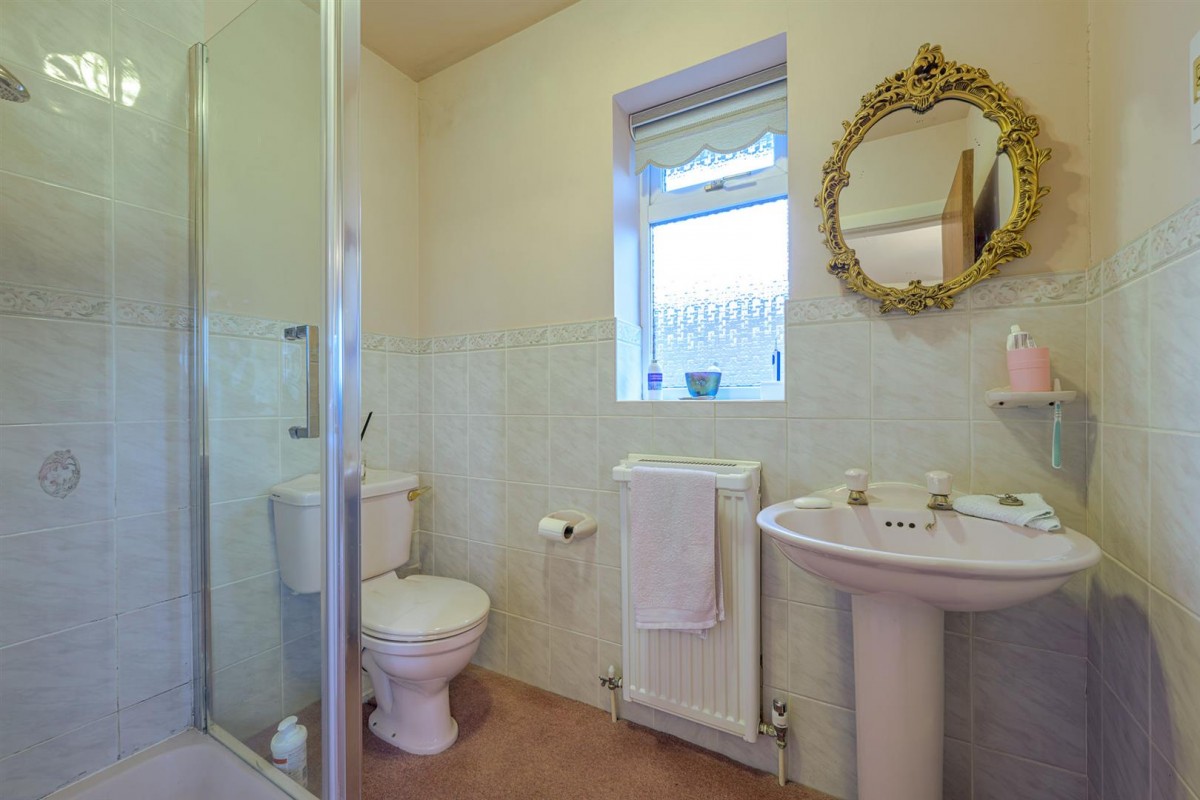 Meadows Reach, Pedmore Lane, Stourbridge, DY9 0SY