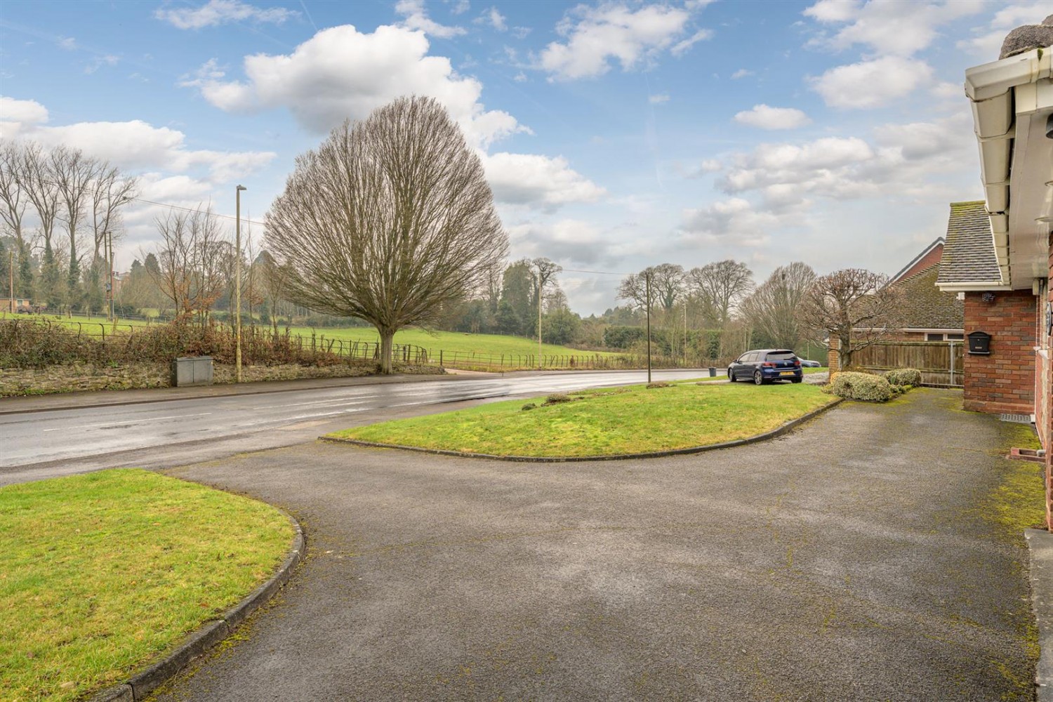 Meadows Reach, Pedmore Lane, Stourbridge, DY9 0SY