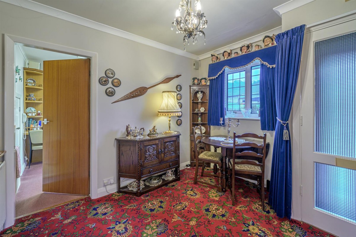 Meadows Reach, Pedmore Lane, Stourbridge, DY9 0SY