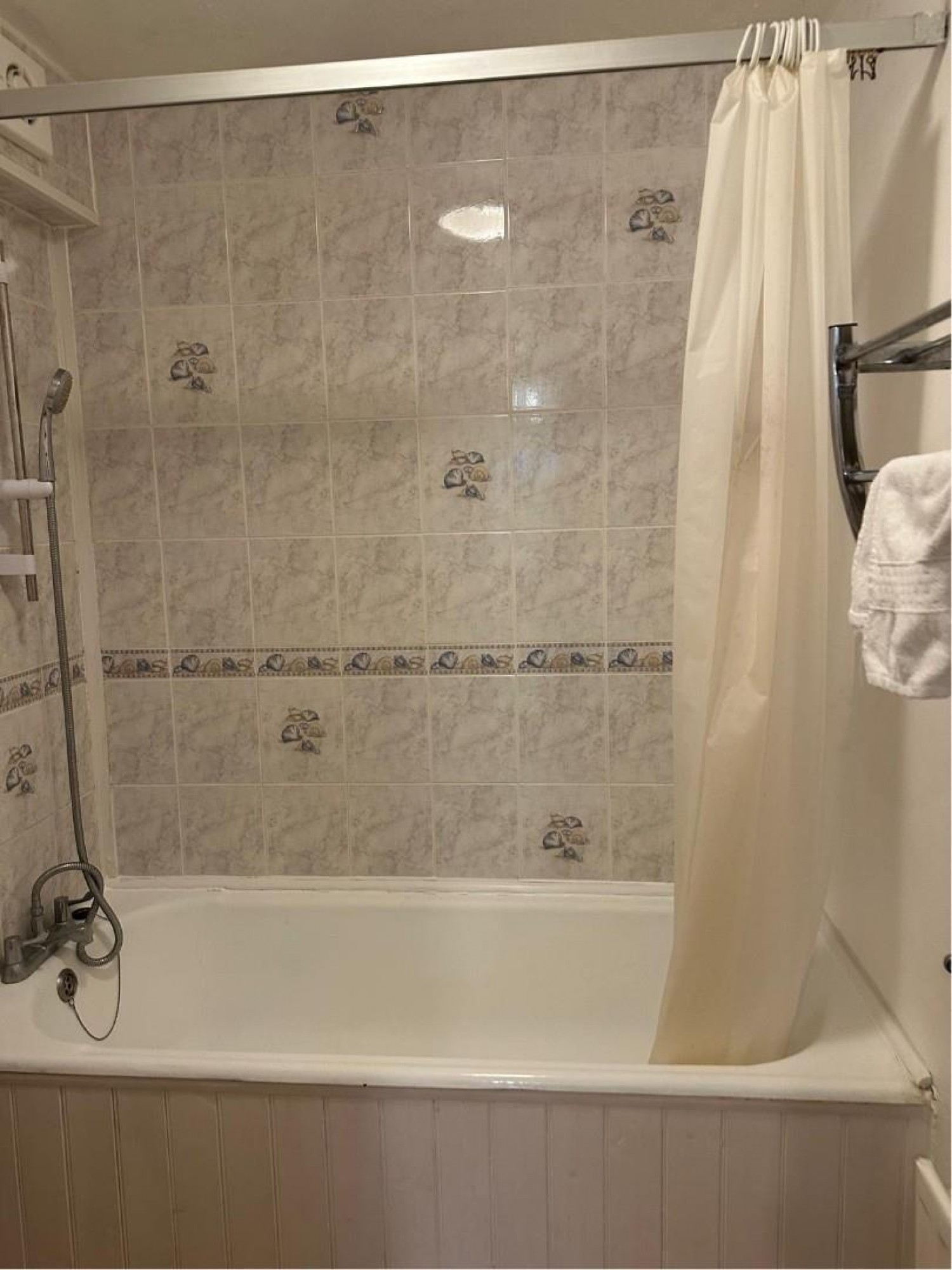 Autumn Place, Winn Road, SO17