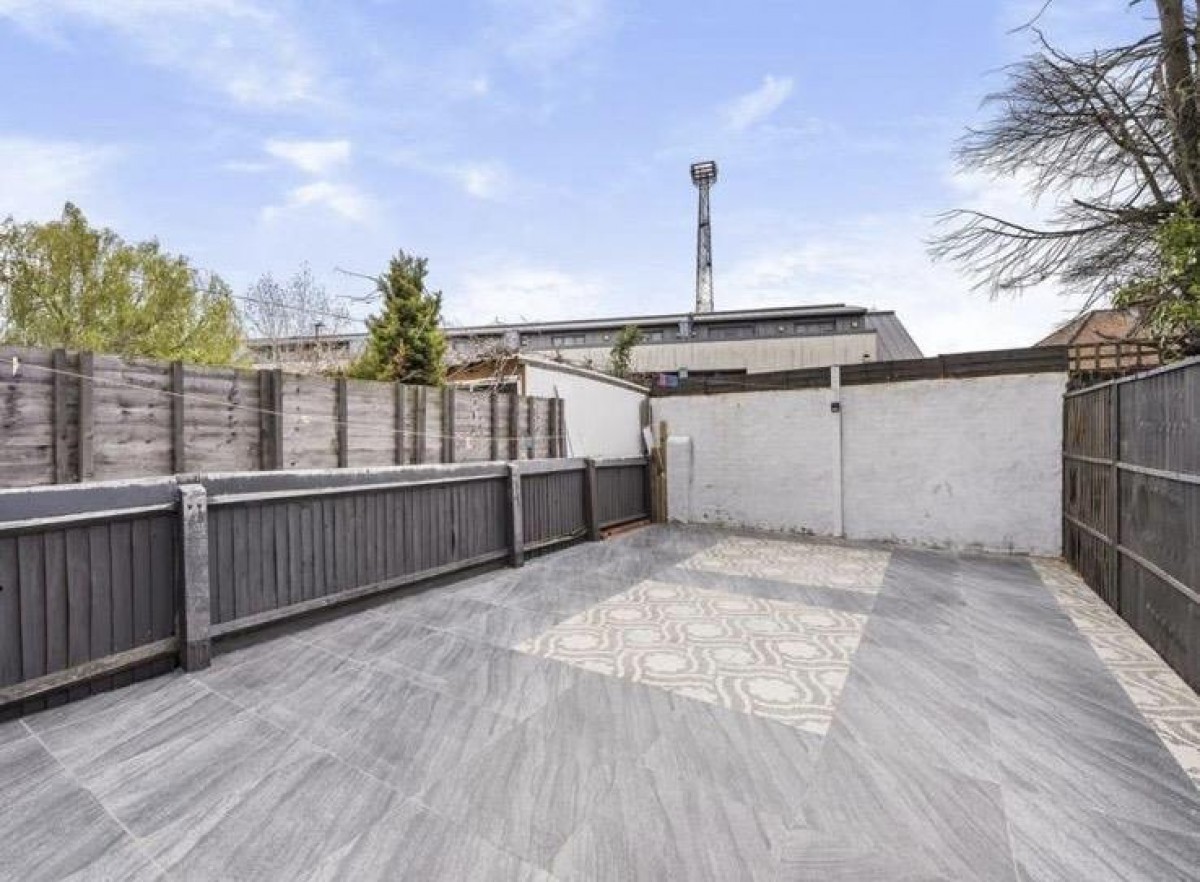 Mordaunt Road, London