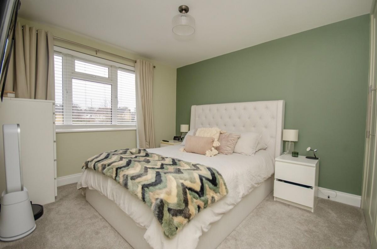 Walker Close, Downend, Bristol, BS16 6UR