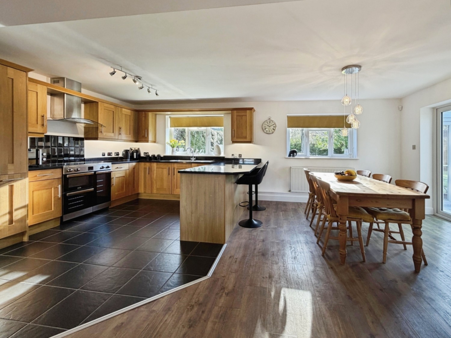 ST. MICHAELS, TENTERDEN