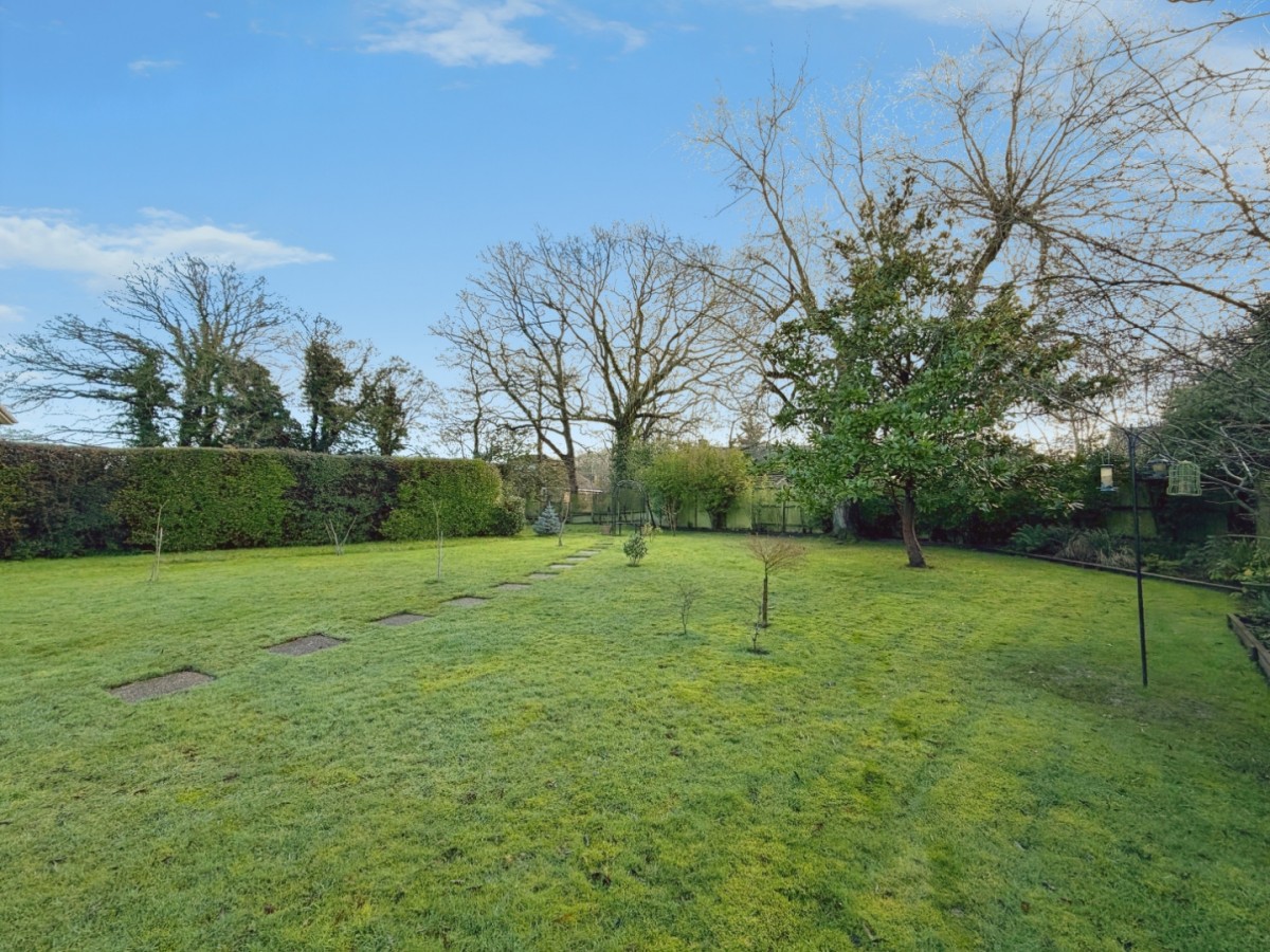 ST. MICHAELS, TENTERDEN