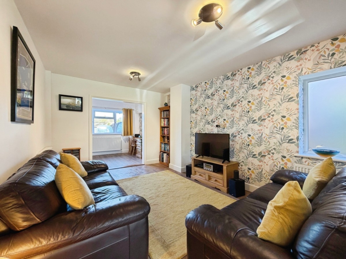 ST. MICHAELS, TENTERDEN