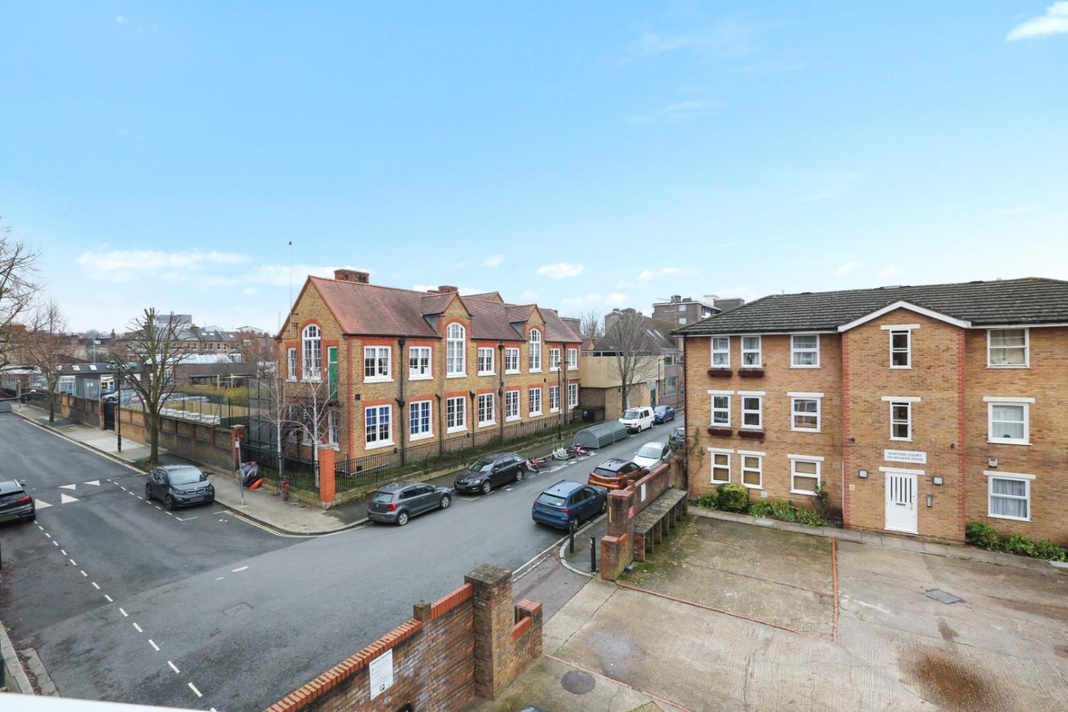 Valmar Road, SE5 9NH