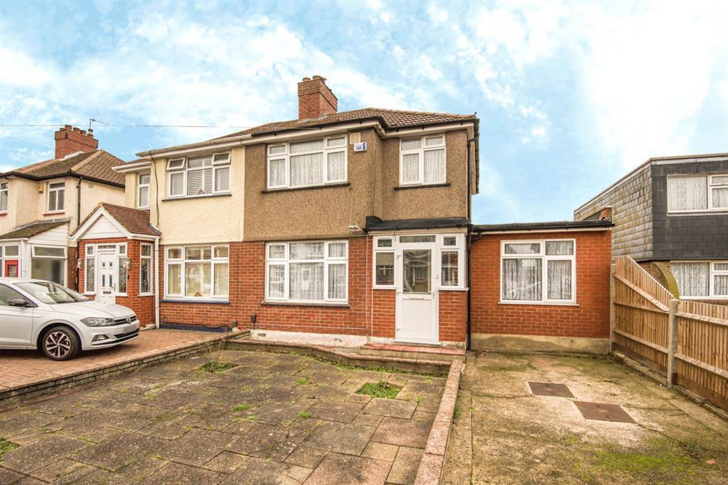 Cranford Drive, Hayes, Middlesex, UB3 4LB