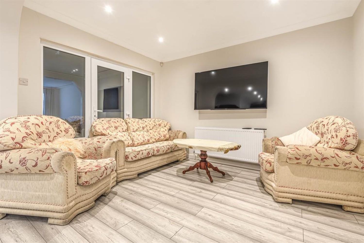 Cranford Drive, Hayes, Middlesex, UB3 4LB