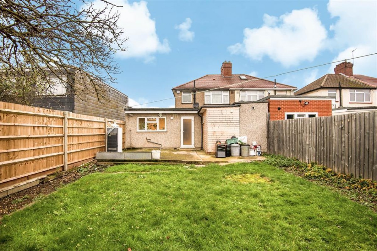 Cranford Drive, Hayes, Middlesex, UB3 4LB