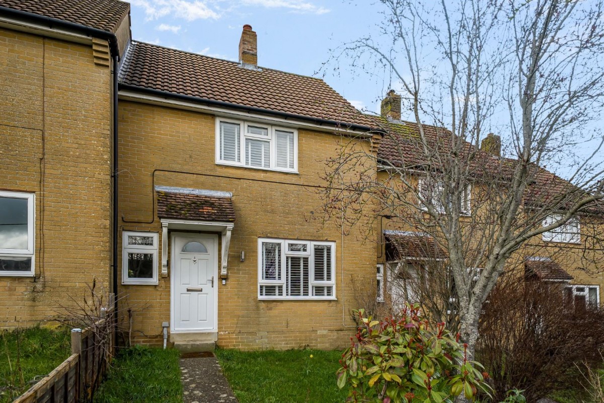 Summerfields, Henstridge