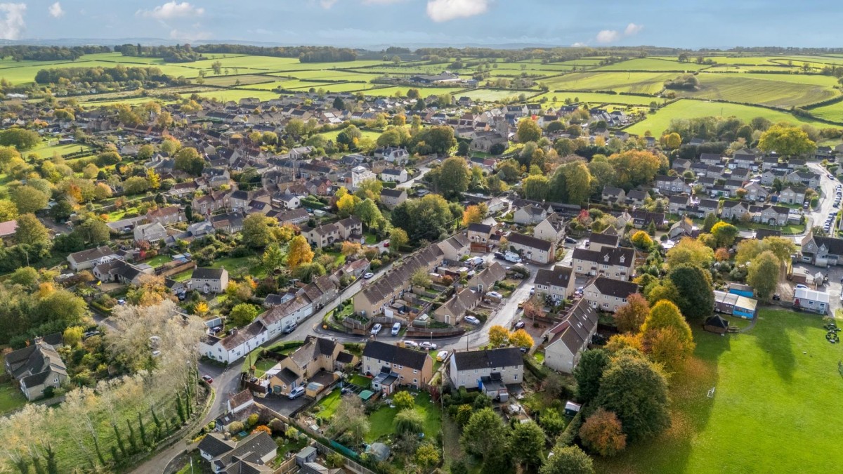 Summerfields, Henstridge