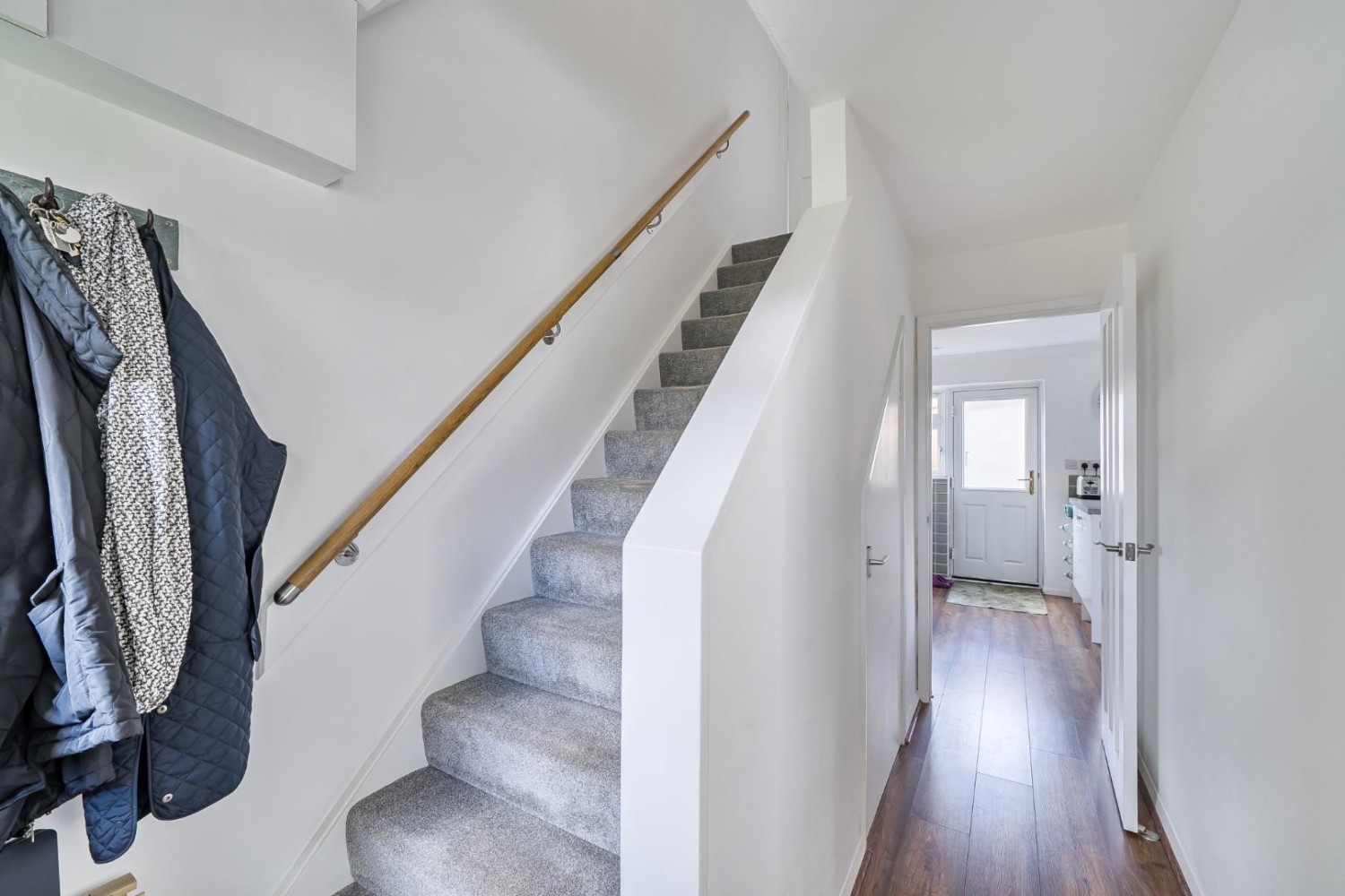 Summerfields, Henstridge