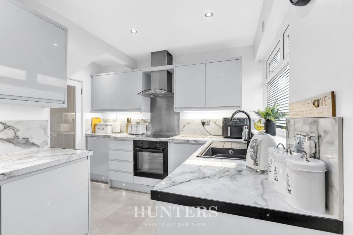 White Moss Road, Manchester, M9