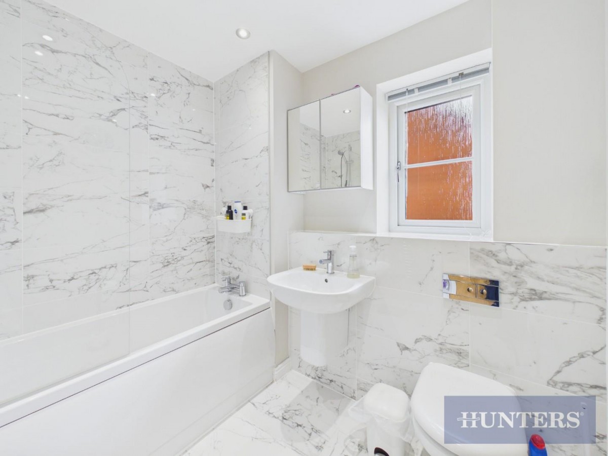 Bilberry Avenue, Middle Deepdale, Scarborough